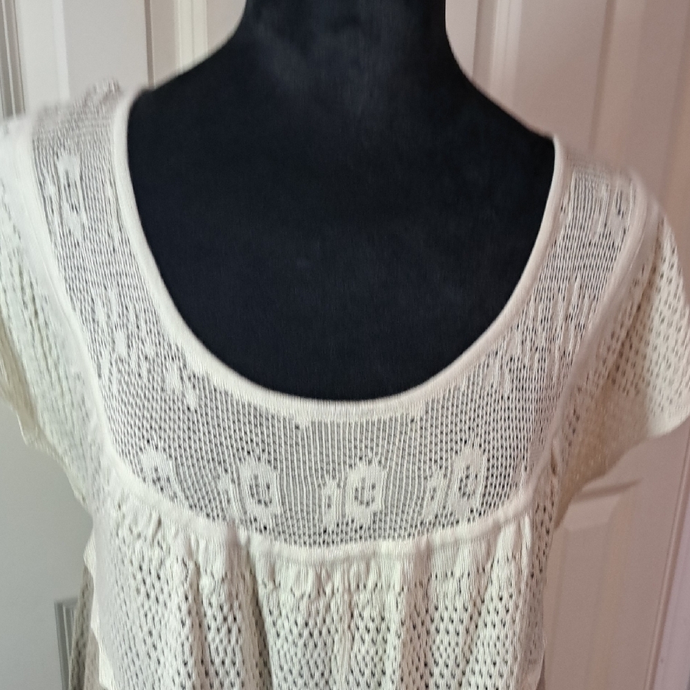 Roaman's Crochet Layered Tunic in Cream and Brown - Picture 4 of 7